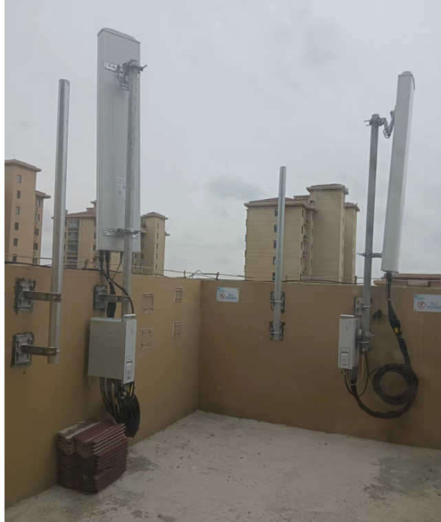 中国联通安装信号基站未经小区业主同意引强烈不满