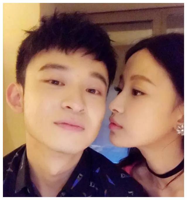 孙怡董子健24岁就结婚至今没办婚礼照样幸福甜蜜