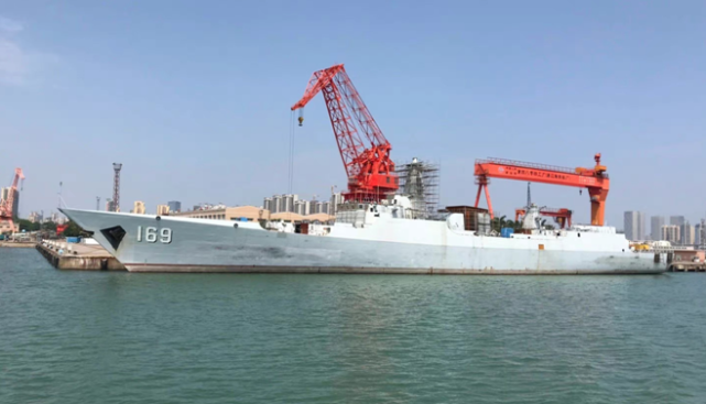 国产169舰改进得如何了或参考167方案32垂发成大号054a