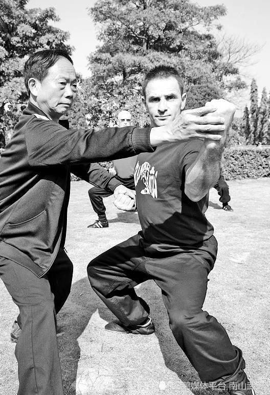 林在培的功夫造诣如何南少林地术拳派传人实力达国术7段