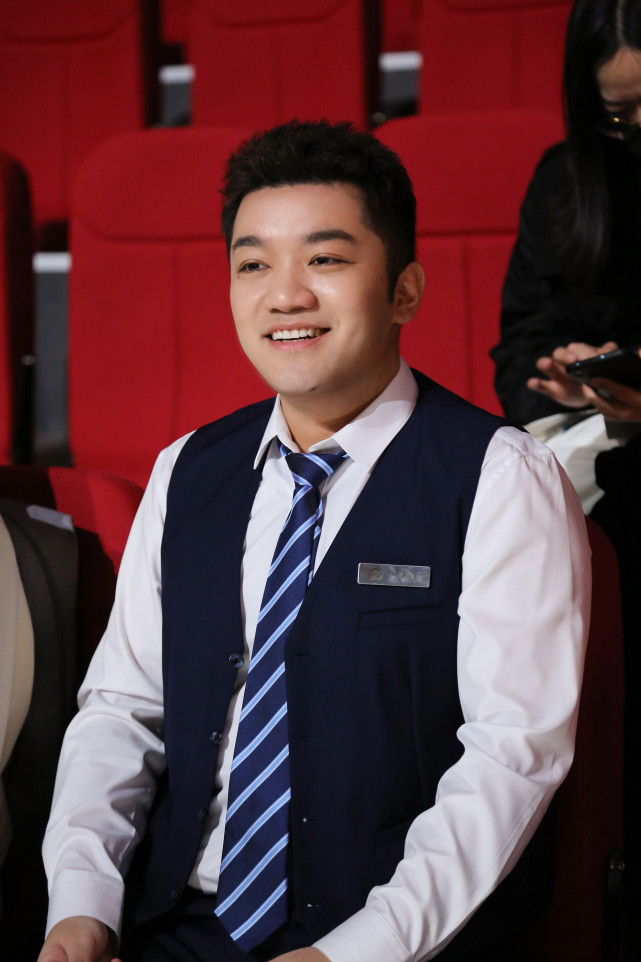 尤浩然《女士的法则》开播 寻求突破首演正义律师