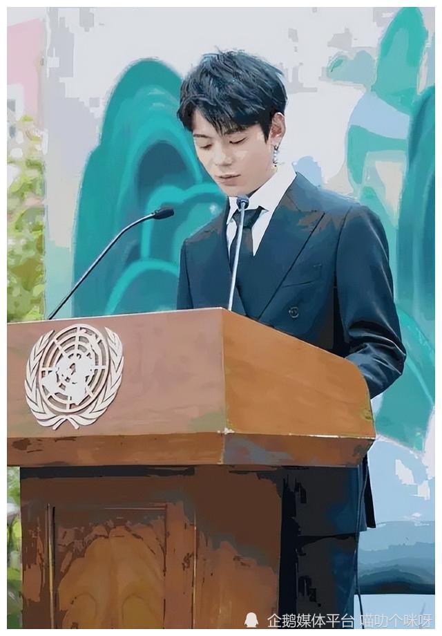 丁真还参加了当年的微博之夜,被万人追捧的明星也