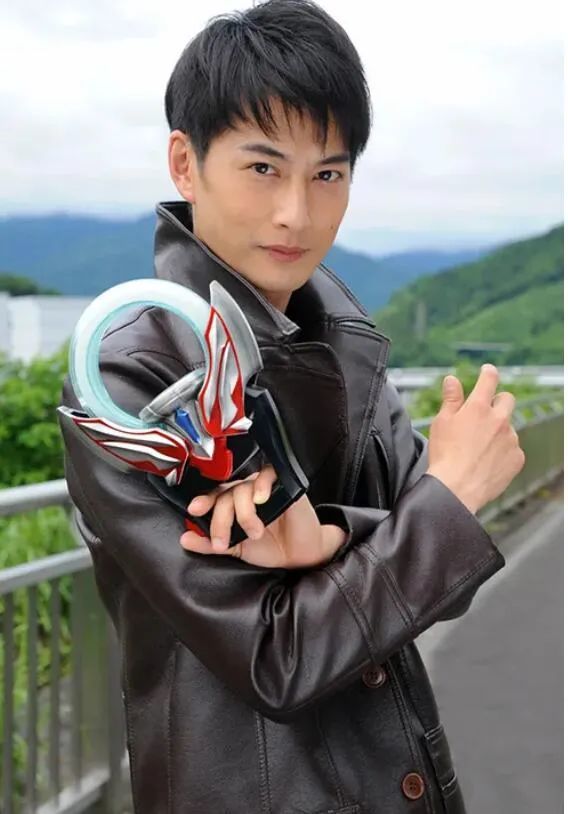 第四位欧布奥特曼人间体红凯.