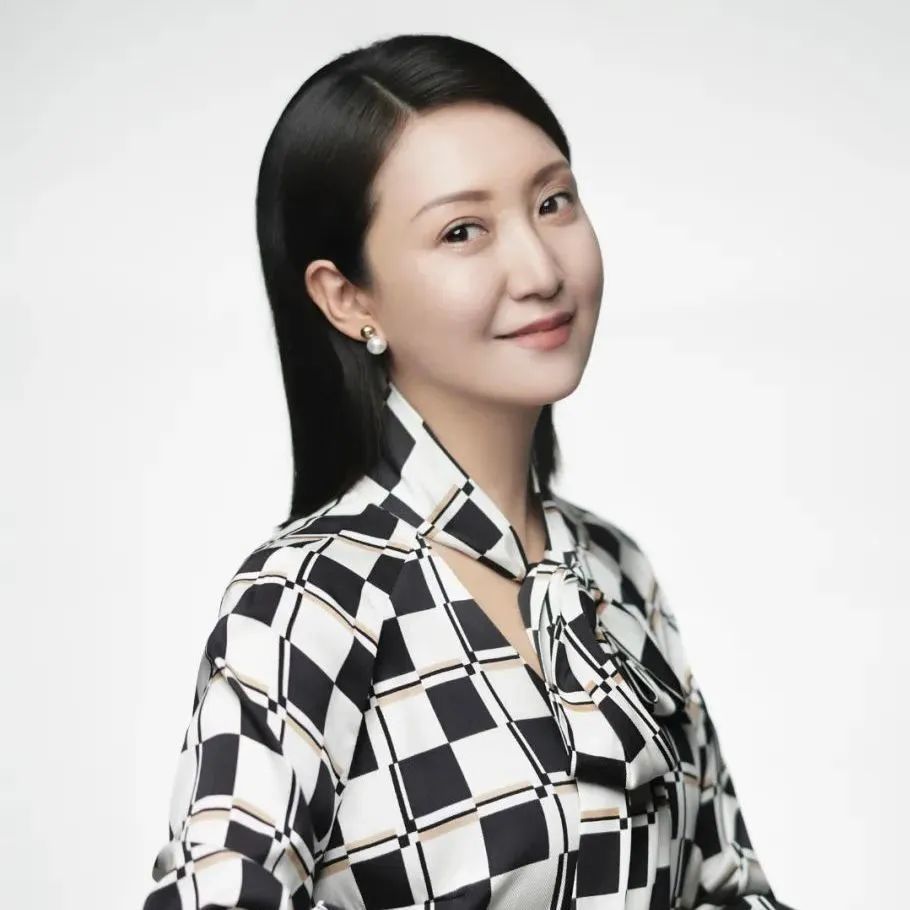 惠敏莉:脚踏实地一路前行,所有美好自会纷沓而至!_腾讯新闻