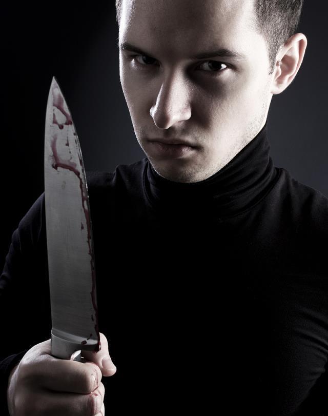 奉行"铁血政策",对敌人残酷无情,不留后患的星座?