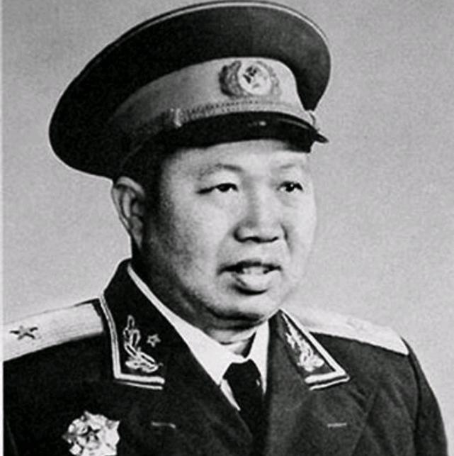 金门战役总指挥萧锋,1955年为何仅授大校军衔?