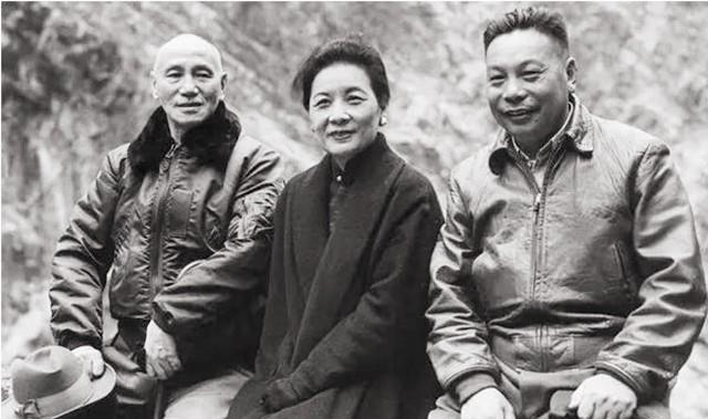 1996年，蒋孝勇前往北京接受中医治疗：我终于尝到久违的祖国气息新东方傅诗淇