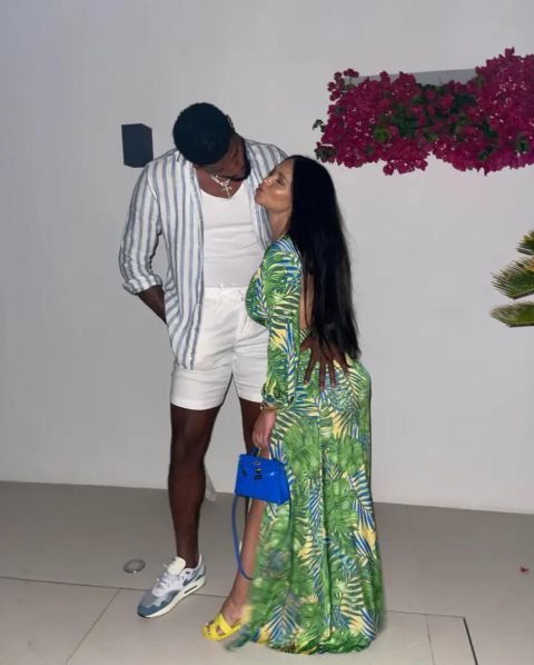 保罗乔治晒照母亲节快乐我的女王爱你