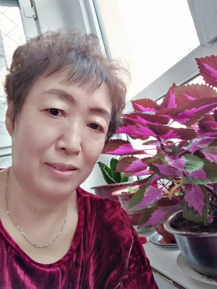 六旬阿姨来相亲必须要有退休金