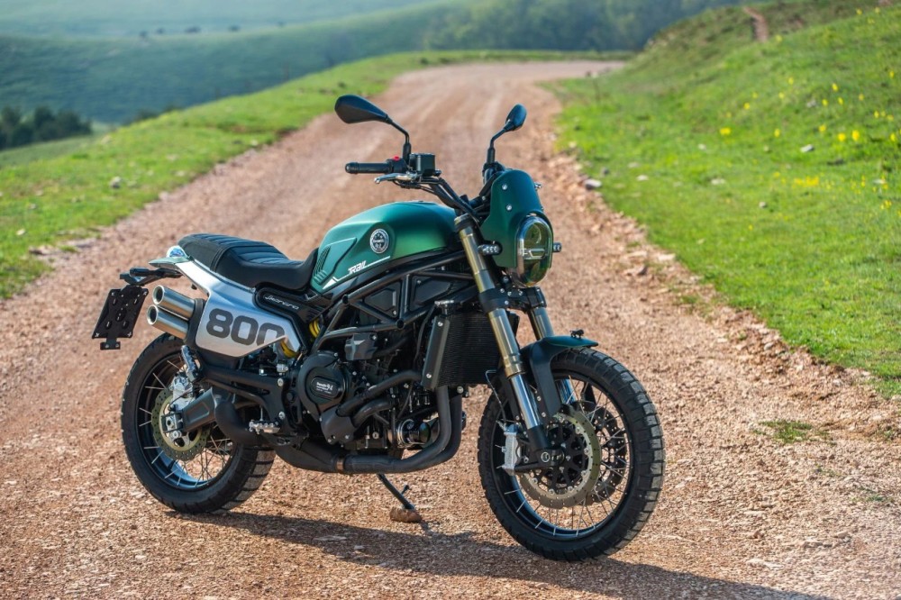 配置小幅度调整贝纳利2022款幼狮800海外上市