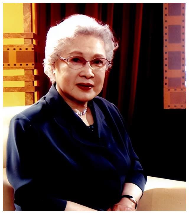 "人民艺术家"秦怡去世!享年100岁,冯远征龚琳娜等人发文悼念