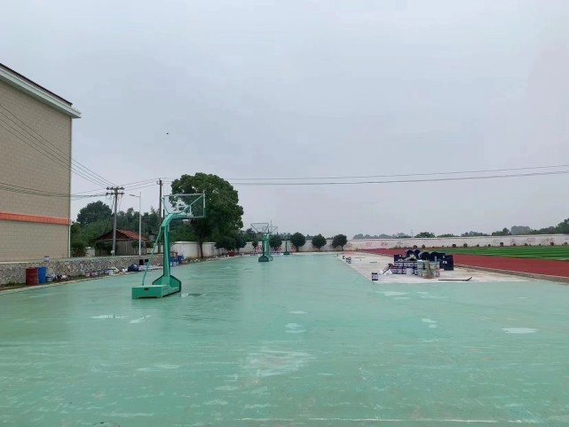 白塘中学全新运动场亮相!汨罗计划三年内提质改造运动场25片