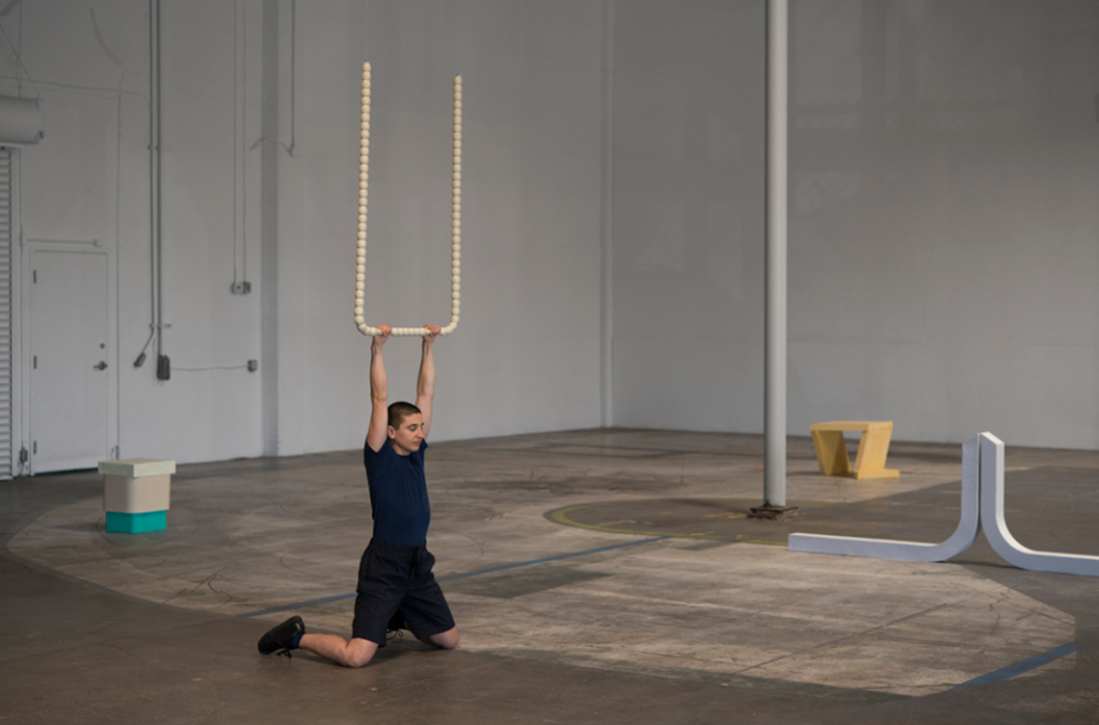 戈登霍尔gordonhall我试图让我的每一次展出都能成为抽象与具象的平衡