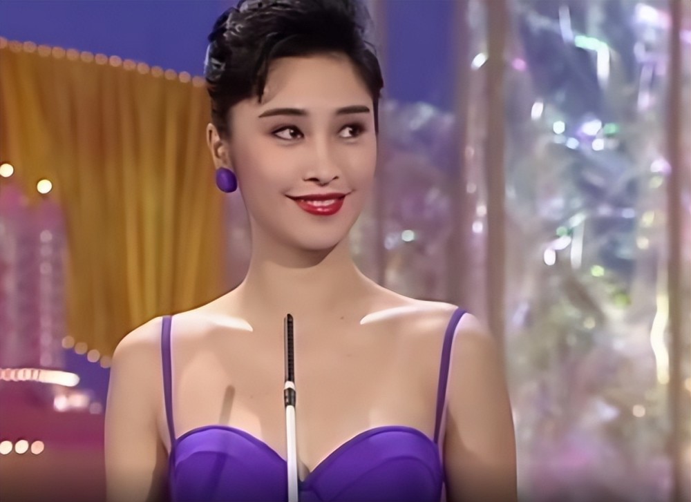 香港小姐卢淑仪为爱放弃前程恋爱14年才结婚如今幸福吗