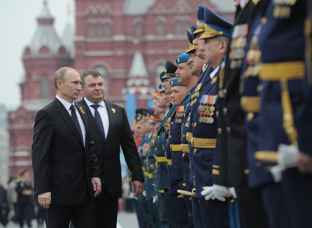 俄乌战争演进：第75天，俄罗斯举行胜利日阅兵式，加拿大总理访问乌克兰哪个教授讲的道德经好