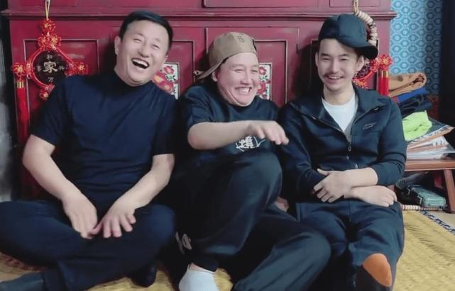 象牙山四大天王合体力破谣言,员工称赵本山不打算起诉造谣者