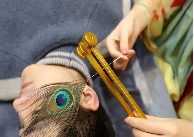 采耳还是采花?披着养生外衣打"擦边"?相关部门:禁止躺采