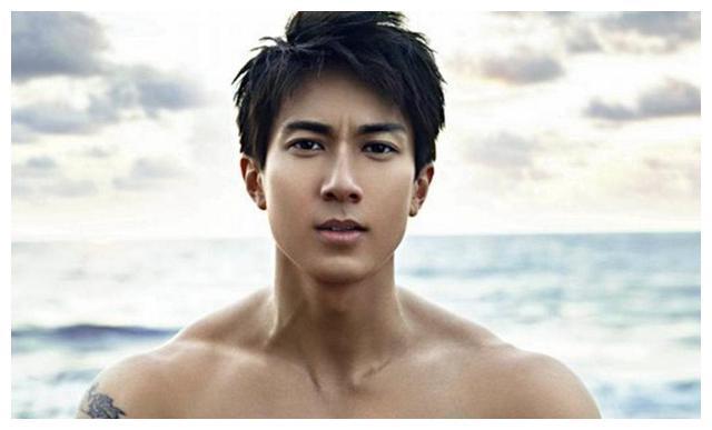 吴尊娱乐圈最大的谎话精为了圈粉一骗就是15年