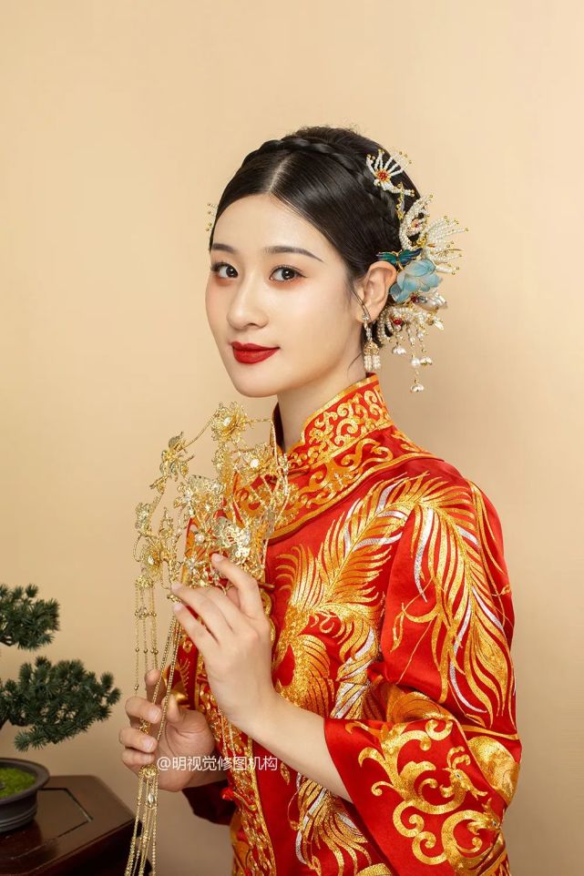 图库化妆造型欣赏|中式新娘造型,还原属于中国女性独有的韵美气质!