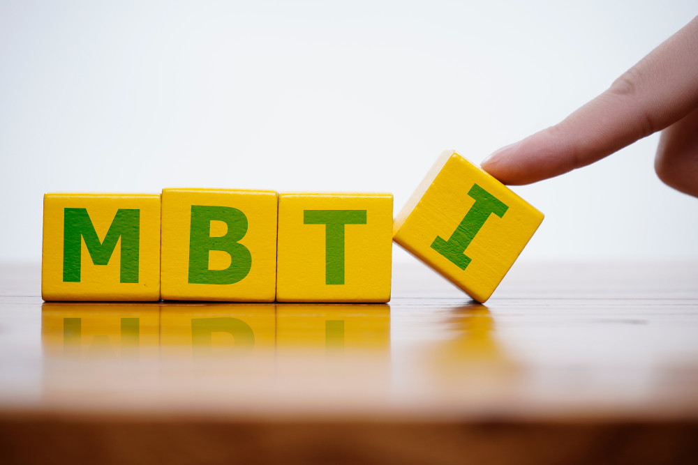 90后还在研究星座 00后已经用mbti找对象了 文通新闻网 有思想的网站