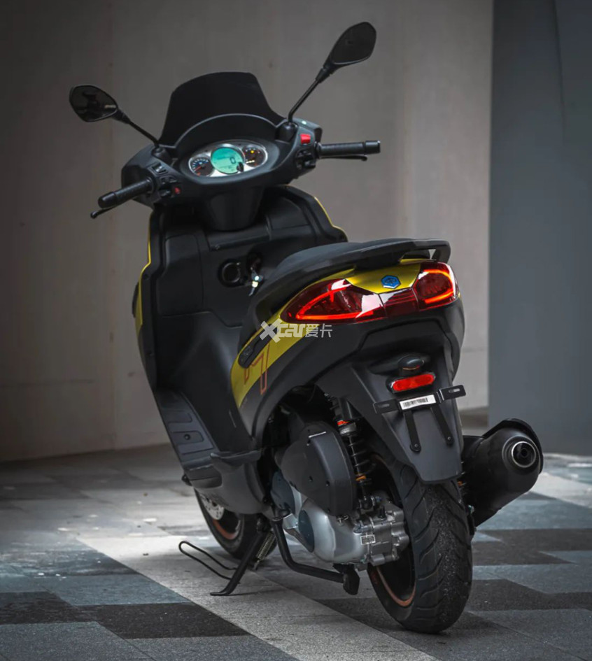 宗申比亚乔新x7踏板上市 售价22980元_腾讯新闻