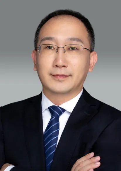 q&a -此次,我们采访了中金公司首席信息官(cio)程龙先生,信息技士部