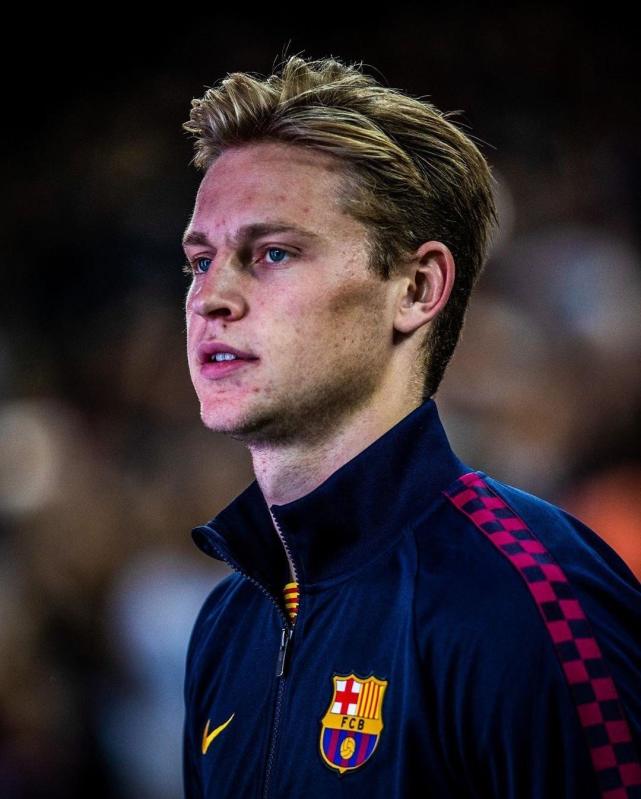 espn:曼市双雄都希望得到德容,他会在赛季结束后做出决定_腾讯新闻