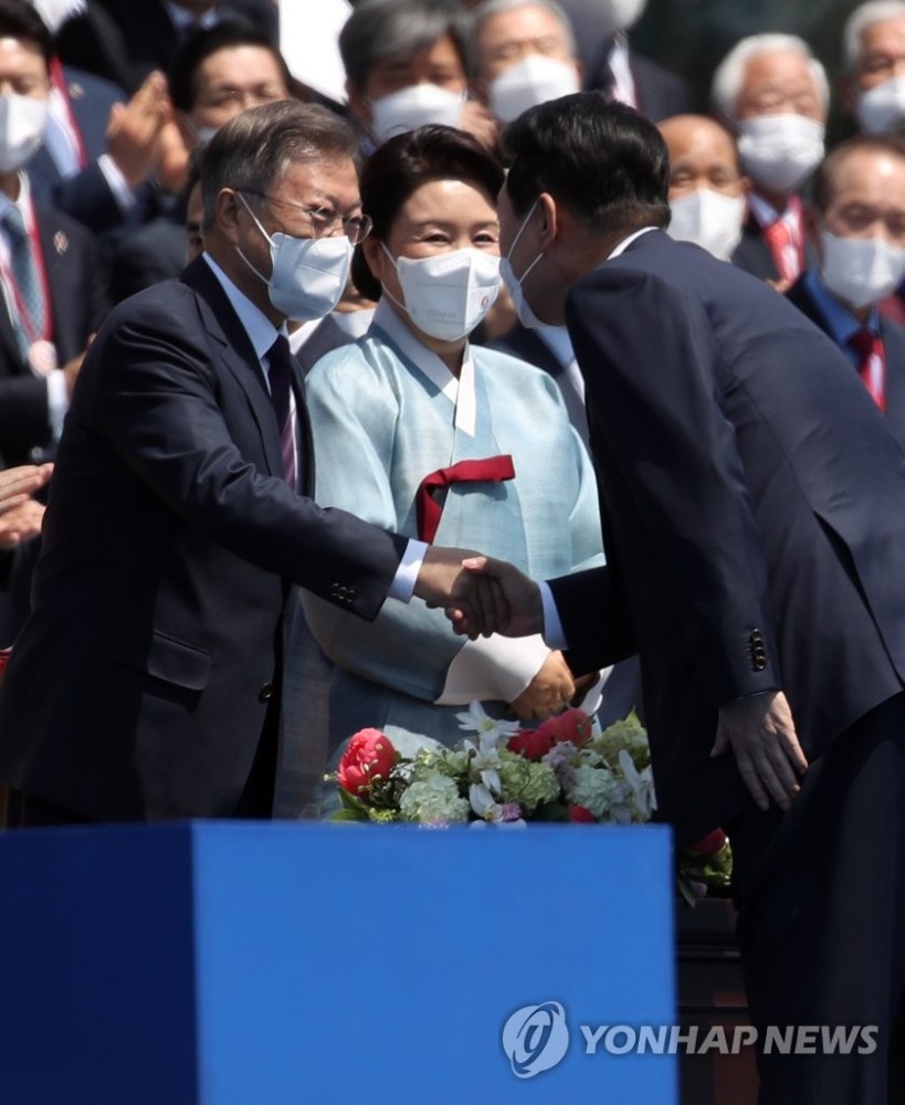韩国新总统尹锡悦宣誓就职：如果朝鲜弃核，我们将大幅改善其经济呱呱龙