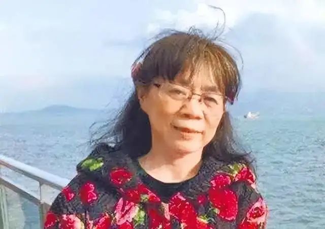 杜虹人体冷冻等待复活中