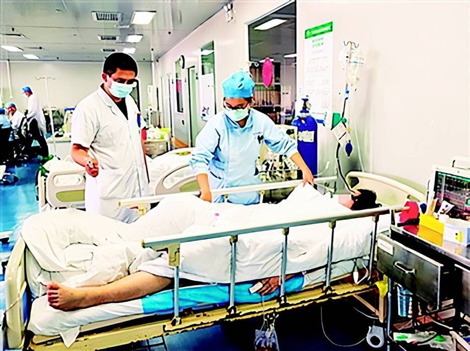 24歲小夥每天4杯奶茶喝進icu 奶茶的危害 恐怕多數人都誤解了 天天看點