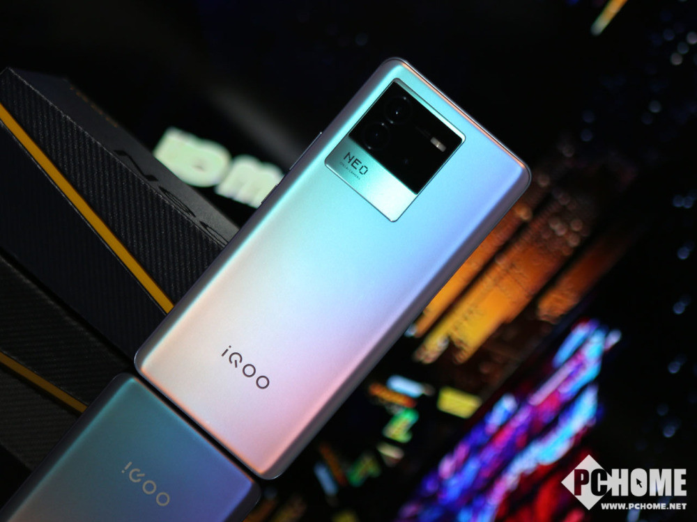 iqoo neo6 se圖賞:未來複古造型賽博朋克風格_騰訊新聞