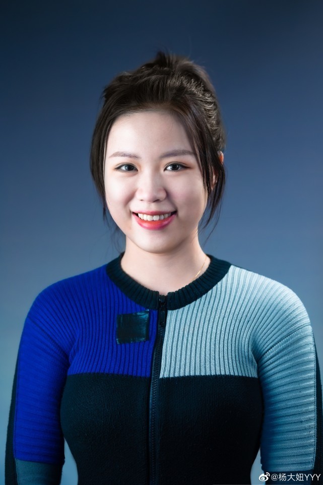 奥运冠军杨倩的故事出书了,同乡执笔,售价68元