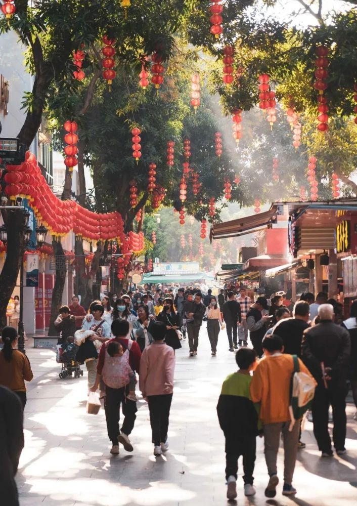 斗门人对井岸步行街的态度一个天一个地