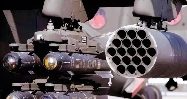 只要发射之后,战斗直升机可以立即飞开躲避即将爆炸产生的冲击波,以及