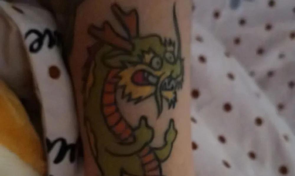 搞笑纹身大盘点你敢纹这样的纹身吗