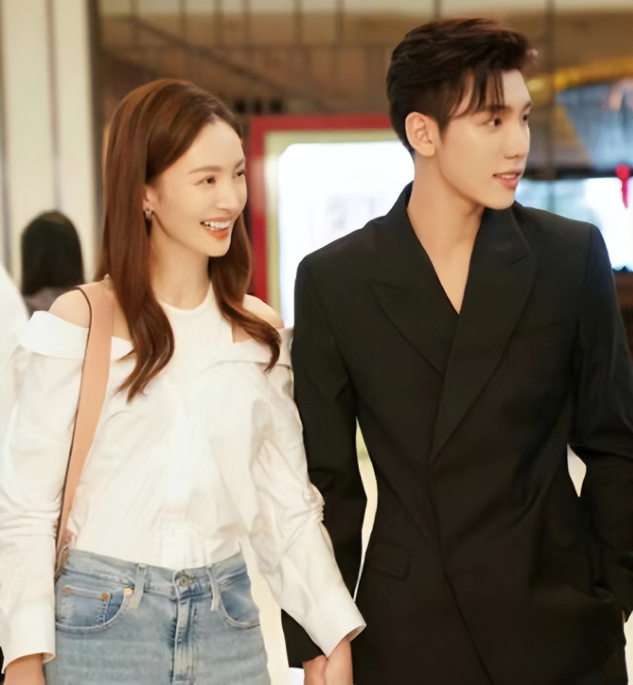 江疏影和彭昱畅上演姐弟恋被网友吐槽魅力大姐姐和普男小老弟