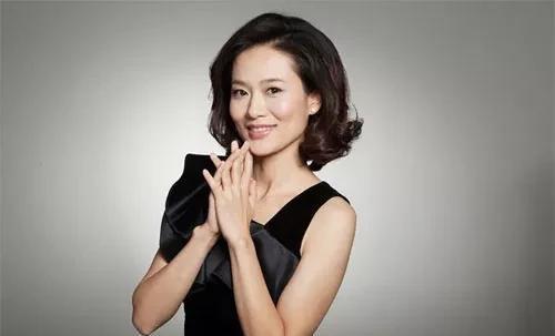 cctv-2《是真的吗》栏目人气高,蓓蓓雨霏两位女主持人长得像姐妹