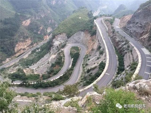 27公里死亡之坡124人丧命千万别d挡带刹车下长坡了