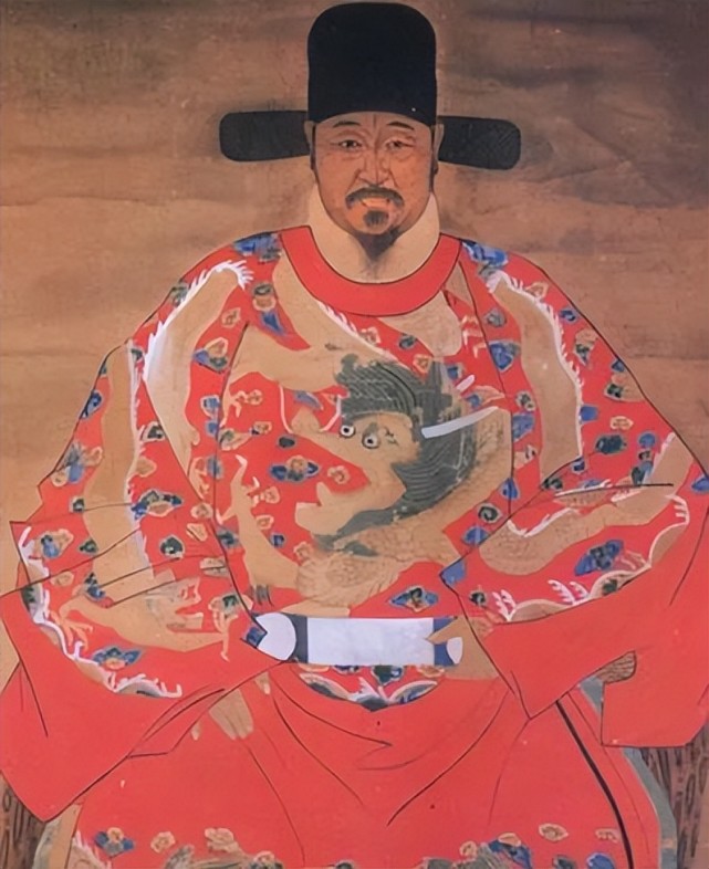 然而,除了戚继光,胡宗宪等名将领导的明帝国正规军抗击倭寇,明朝还有