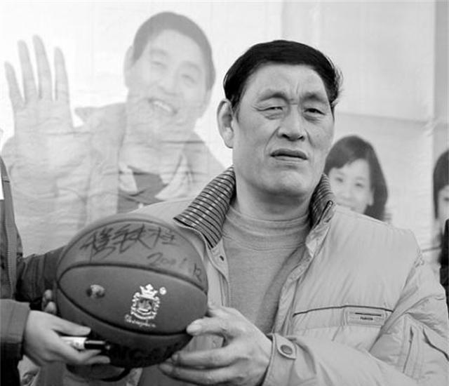 穆铁柱去世14年妻儿现状儿女没能继承父亲身高妻子不再住平房