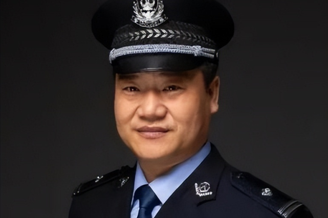 舞帝利哥|陈国平