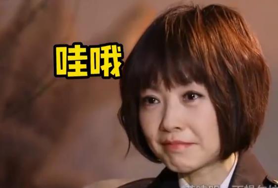 这番话说出来后他沉默了2秒钟,而对面的主持人鲁豫也词穷不知道如何