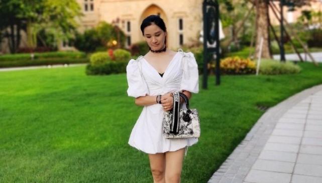 杜锋妻子学历有多高本硕皆就读名校为了支持杜锋专心在家带娃