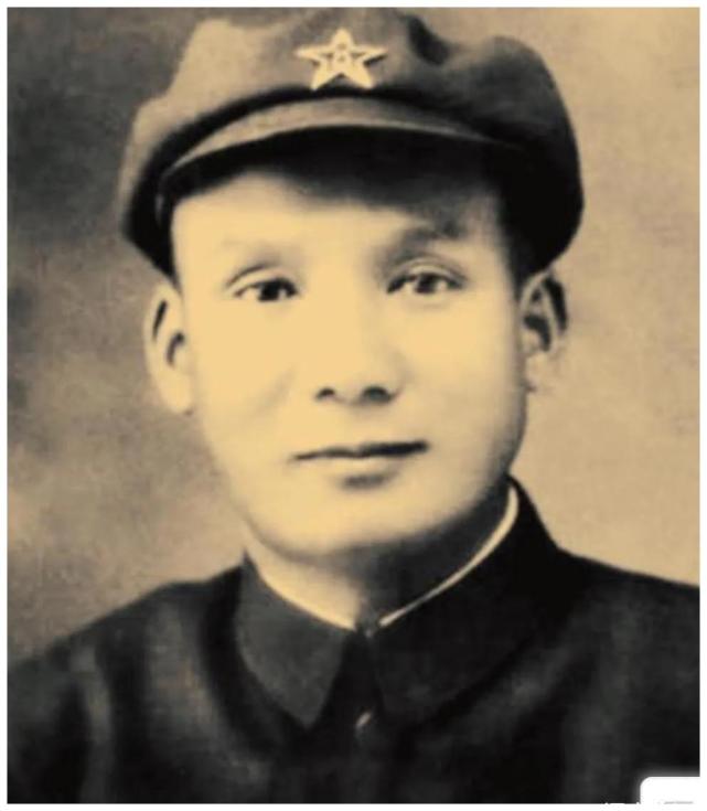 宁夏军区司令员马惇靖在饭店就餐被黑帮挑衅,他说:正想收拾你们