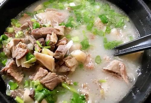 鸡皮疙瘩汤的功效(鸡皮疙瘩汤的功效与禁忌)