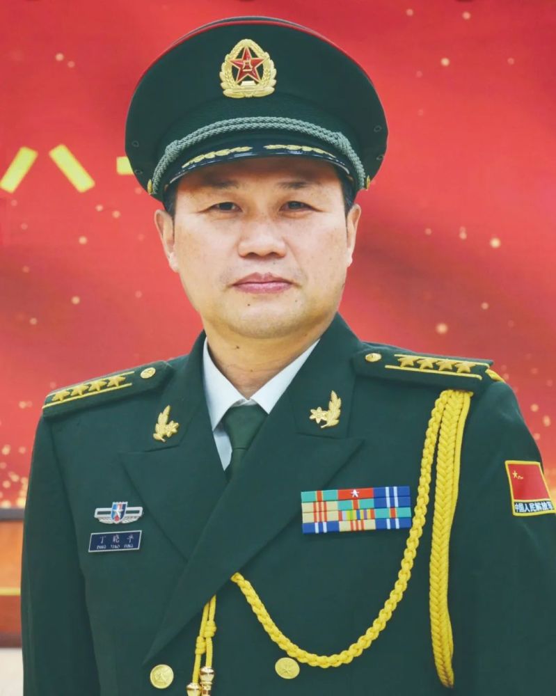 实力派作家访谈录丁晓平舒晋瑜在大历史中获取丰富灵感和深刻思想