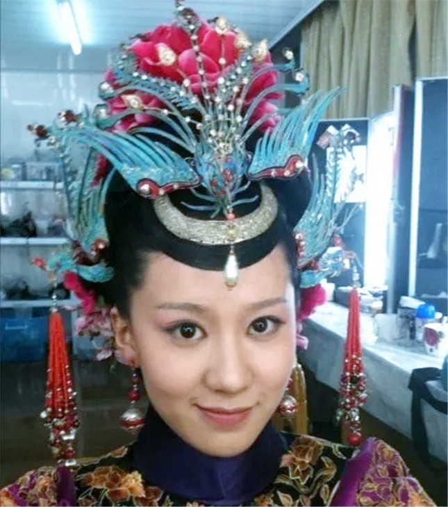 甄嬛传孟静娴一怀孕注定果郡王不得善终看皇上说了什么话