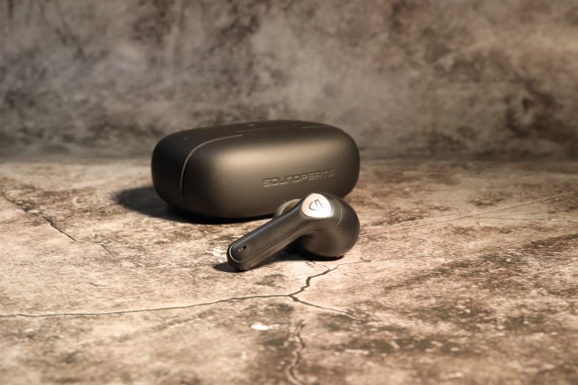 拿了vgp双料大奖的这国产耳机多硬核泥炭air3pro蓝牙耳机测评