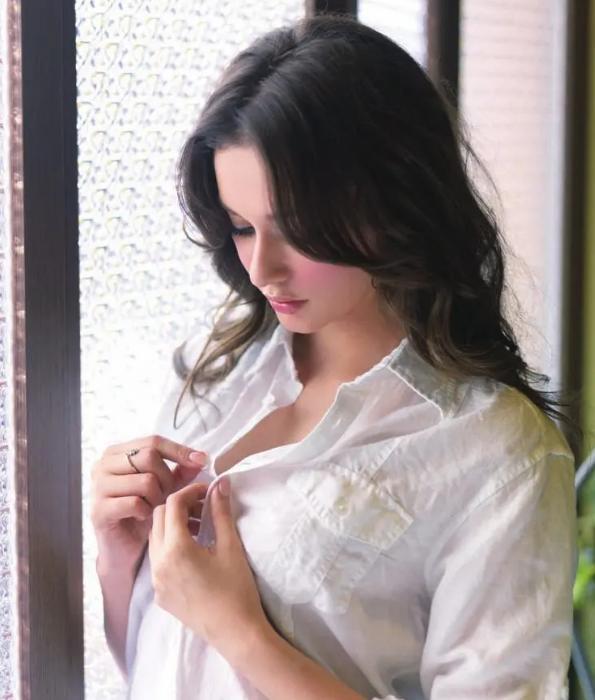 但瑞莎并不满足于此,她的目标是成为国际超模.