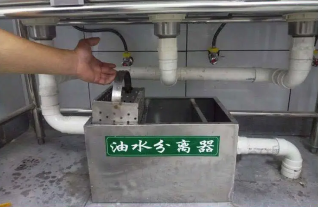 餐馆未安装油水分离器直接对着下水道排污有哪些危害